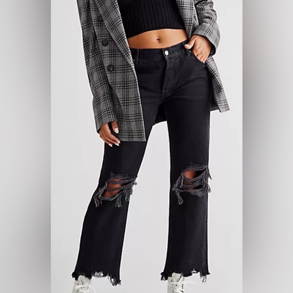 Free People Maggie Mid-Rise Straight-Leg Jeans 27 Black Distressed Button Fly